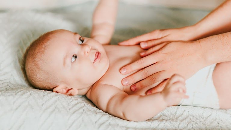 Baby Massage Techniques for Colic and Gas Relief with the Best Massage Oils